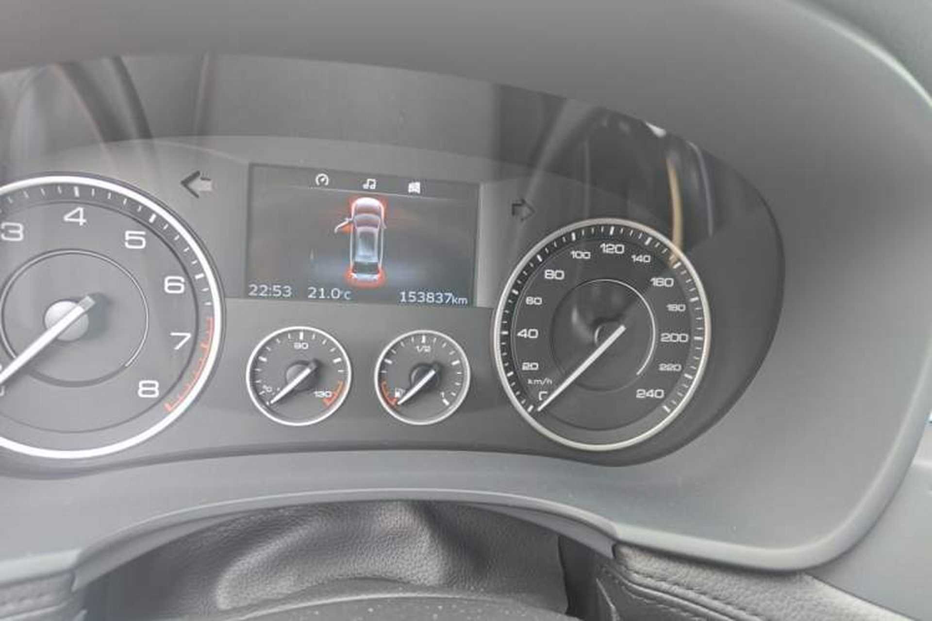 Used BORGWARD BX7 2016 28T Four-Wheel Drive Flagship Version 5 Seats Odometer Close Up