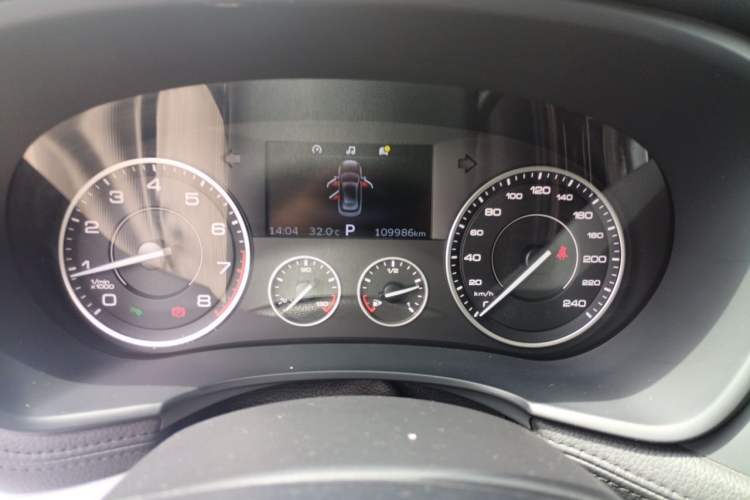 Used BORGWARD BX7 2016 28T 2WD Elite Edition 5-seater Odometer Close Up