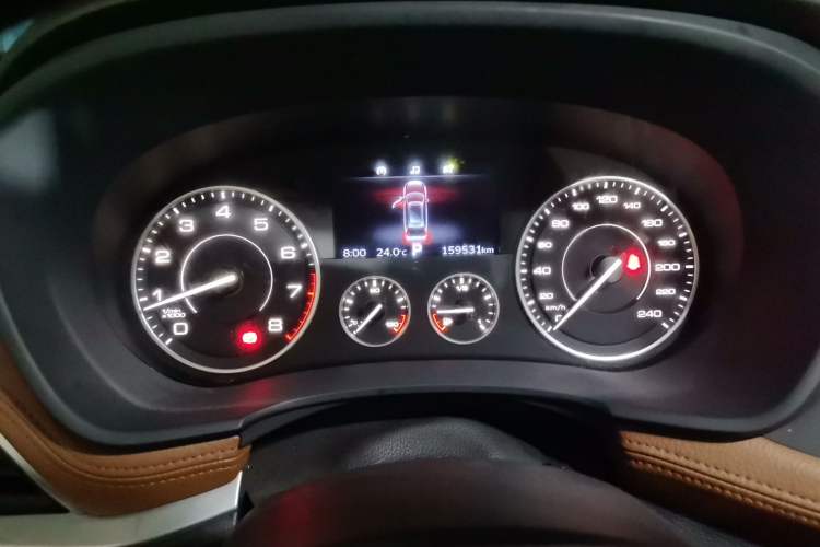 Used BORGWARD BX7 2016 28T Four-Wheel Drive Flagship Model 6 Seats Odometer Close Up