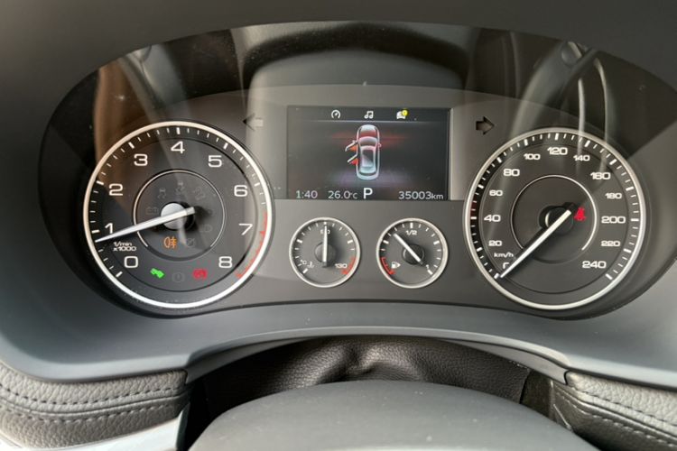 Used BORGWARD BX7 2016 28T 2WD Luxury Edition 7-seater Odometer Close Up