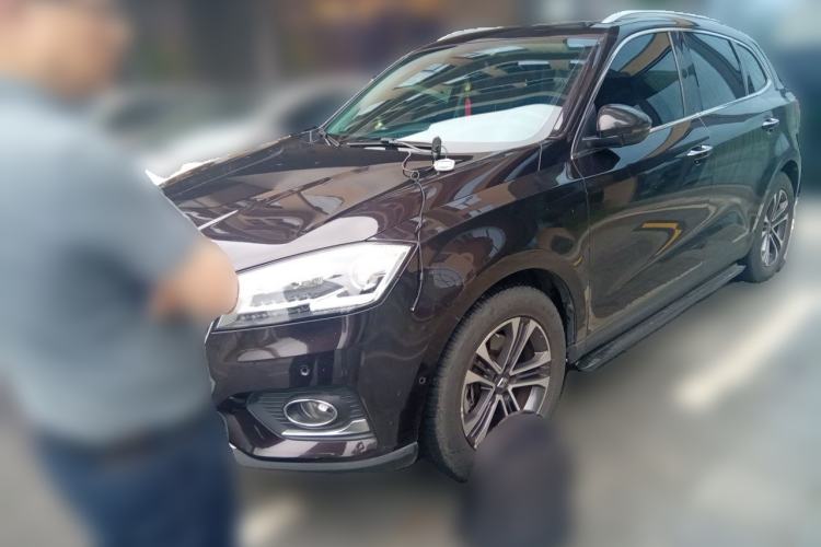 BORGWARD BX7 2016