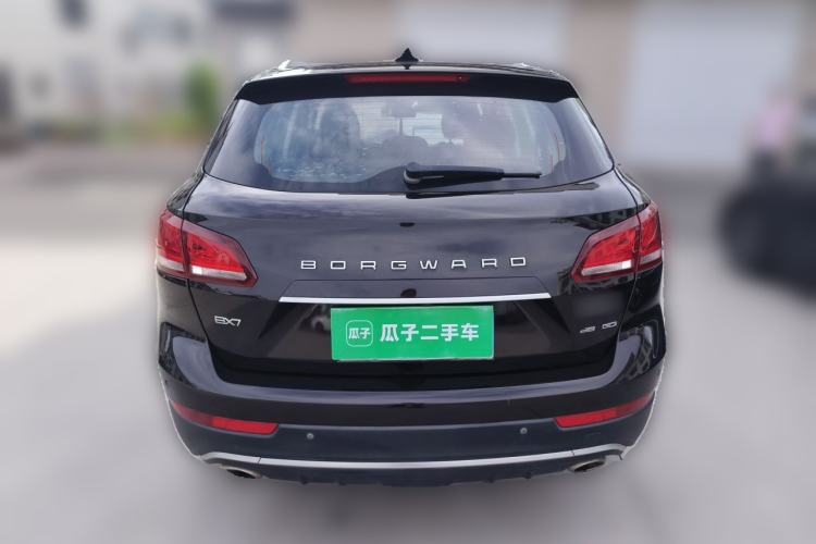 Used BORGWARD BX7 2016 28T Two-Wheel Drive Luxury Version 5 Seats Rear