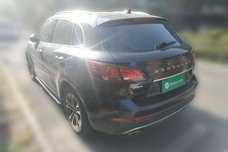 Used BORGWARD BX7 2016 28T Two-Wheel Drive Luxury Version 5 Seats Rear Left 45 Deg
