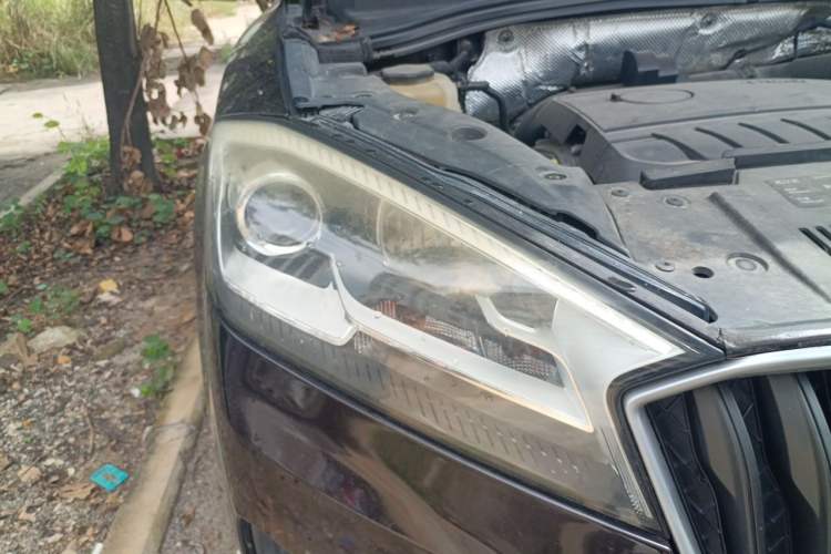 Used BORGWARD BX7 2016 28T 2WD Elite Edition 5-seater Right Front Headlight