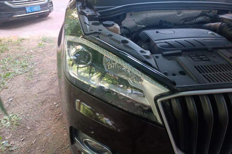 Used BORGWARD BX7 2016 28T Four-Wheel Drive Flagship Version 5 Seats Right Front Headlight