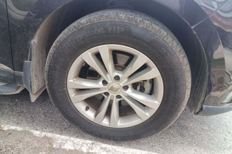 Used BORGWARD BX7 2016 28T 2WD Elite Edition 5-seater Right Front Wheel Hub