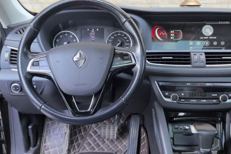 Used BORGWARD BX7 2016 28T 2WD Elite Edition 5-seater Steering Wheel