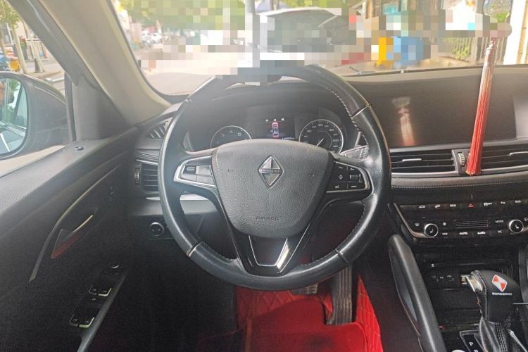 Used BORGWARD BX7 2016 28T Four-Wheel Drive Flagship Version 5 Seats Steering Wheel