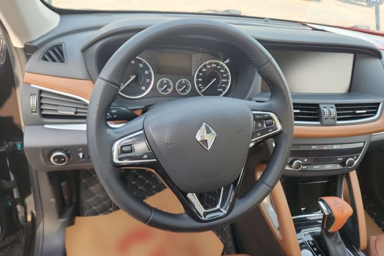 Used BORGWARD BX7 2016 28T 2WD Elite Edition 5-seater Steering Wheel
