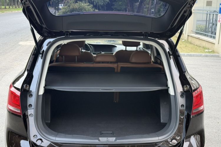 Used BORGWARD BX7 2016 28T 2WD Elite Edition 5-seater Trunk