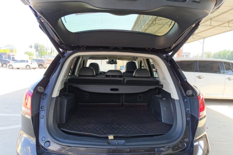 Used BORGWARD BX7 2016 28T Four-Wheel Drive Flagship Version 5 Seats Trunk