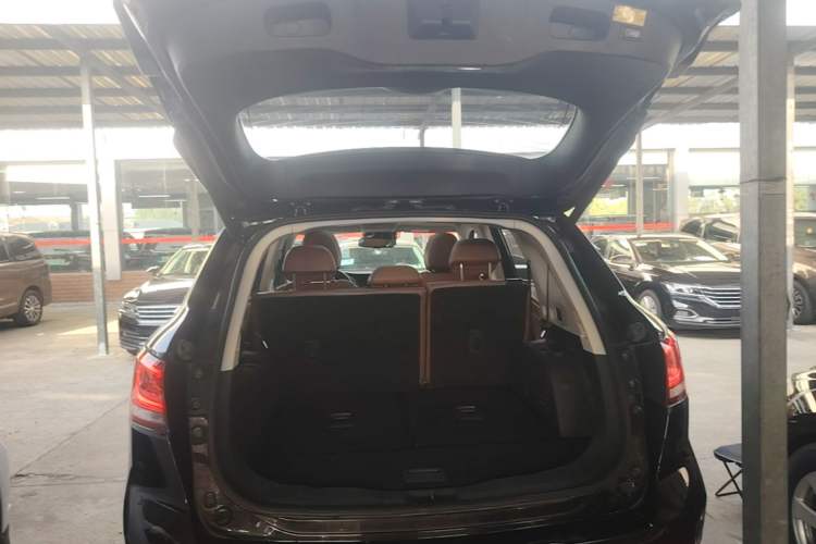 Used BORGWARD BX7 2016 28T Four-wheel Drive Flagship Version 7 Seats Trunk