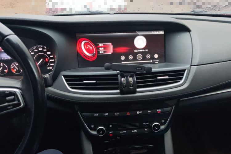 Used BORGWARD BX7 2016 28T Four-Wheel Drive Flagship Version 5 Seats Audio And AC Panel