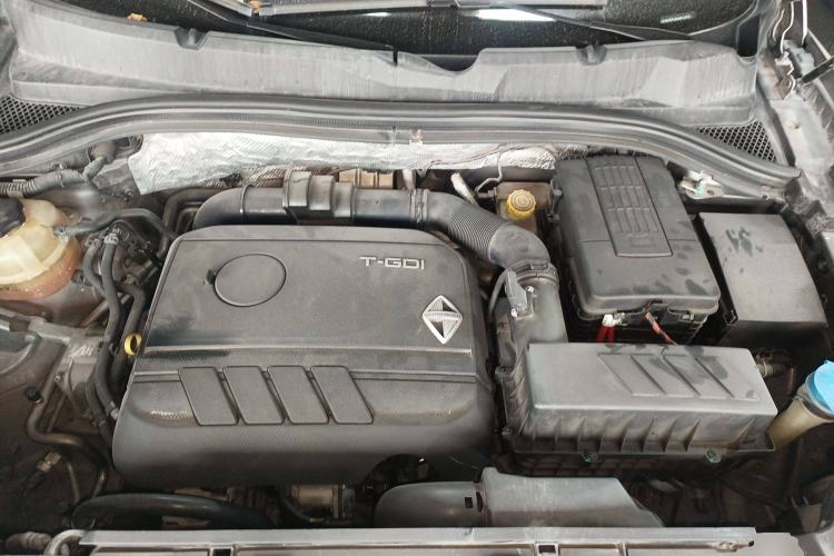 Used BORGWARD BX7 2016 28T Four-wheel Drive Luxury Version 7 Seats Engine Bay