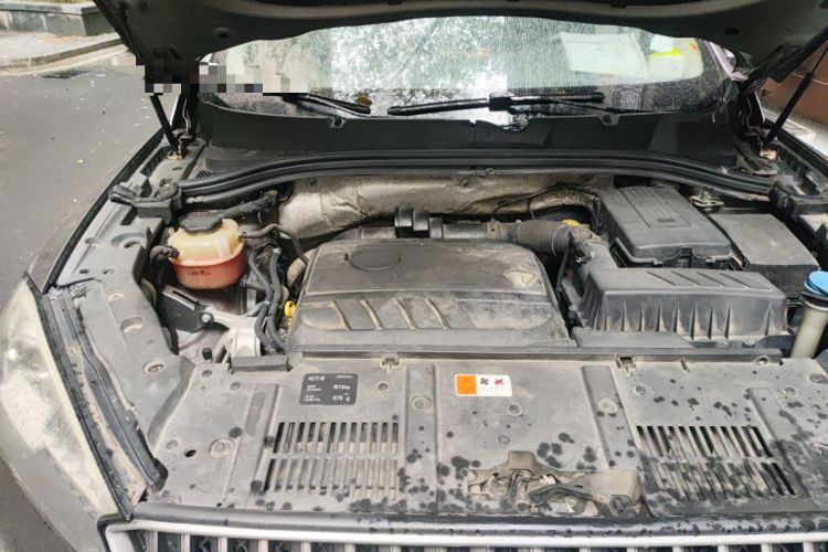 Used BORGWARD BX7 2016 28T Two-Wheel Drive Luxury Version 5 Seats Engine Bay Right