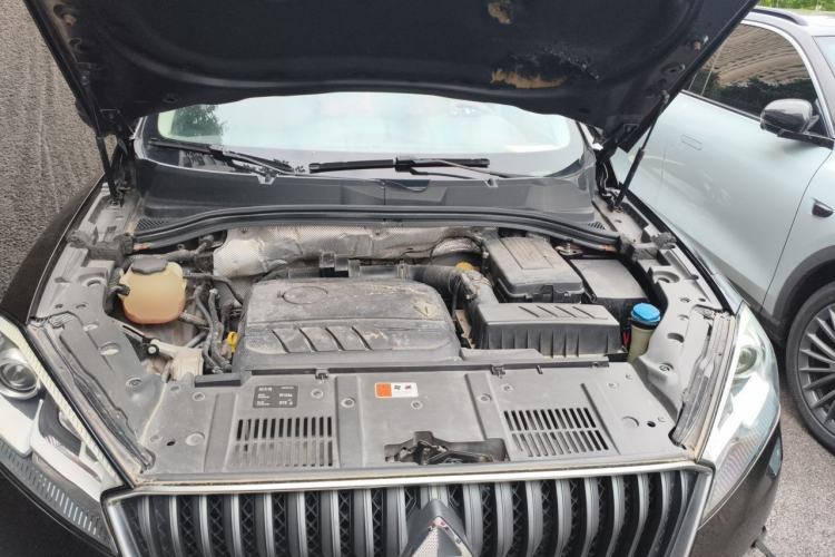 Used BORGWARD BX7 2016 28T 2WD Elite Edition 5-seater Engine Bay