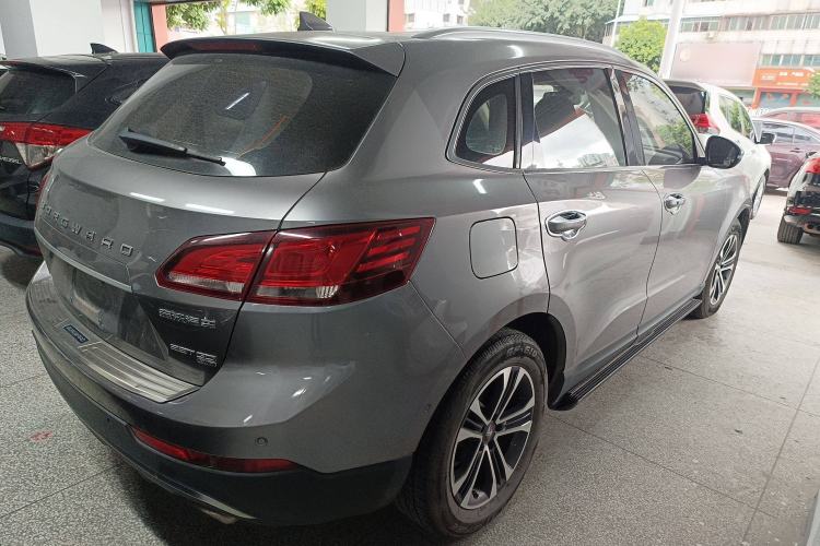 Used BORGWARD BX7 2016 28T Four-wheel Drive Luxury Version 7 Seats Exterior 5