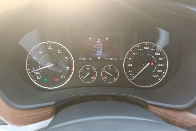 Used BORGWARD BX7 2016 28T Two-Wheel Drive Luxury Version 5 Seats Instrument Cluster