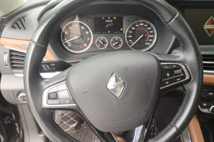 Used BORGWARD BX7 2016 28T Four-Wheel Drive Flagship Version 5 Seats Instrument Cluster