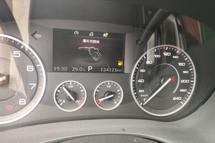 Used BORGWARD BX7 2016 28T Four-Wheel Drive Flagship Version 5 Seats Odometer Close Up