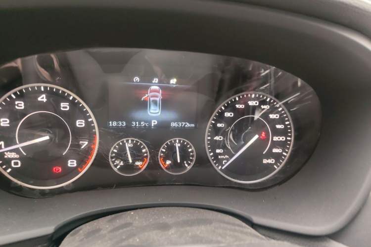 Used BORGWARD BX7 2016 28T Two-Wheel Drive Luxury Version 5 Seats Odometer Close Up