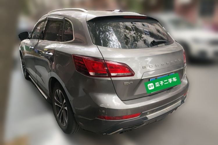 Used BORGWARD BX7 2016 28T Two-Wheel Drive Luxury Version 5 Seats Rear Left 45 Deg