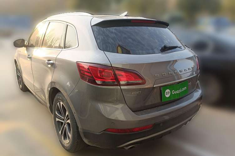 Used BORGWARD BX7 2016 28T Two-Wheel Drive Luxury Version 5 Seats Rear Left 45 Deg