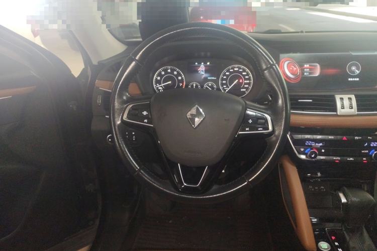 Used BORGWARD BX7 2016 28T Four-Wheel Drive Flagship Version 5 Seats Steering Wheel