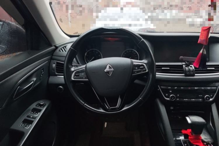 Used BORGWARD BX7 2016 28T Four-Wheel Drive Flagship Version 5 Seats Steering Wheel