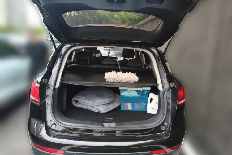 Used BORGWARD BX7 2016 28T 2WD Elite Edition 5-seater Trunk