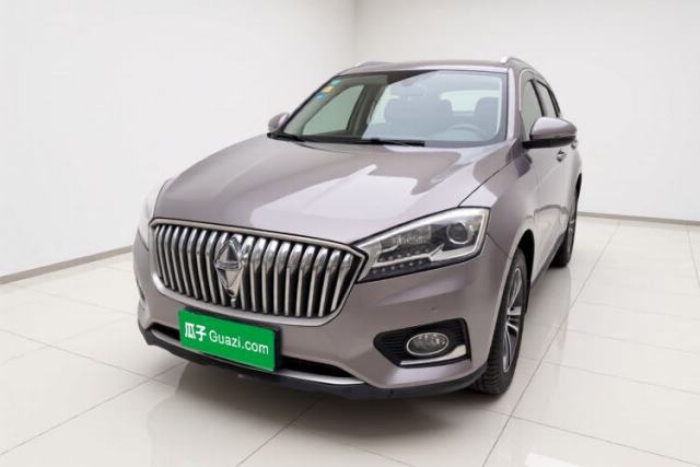 Ojetý BORGWARD BX7 2016 28T Two-Wheel Drive Luxury Version 5 Seats