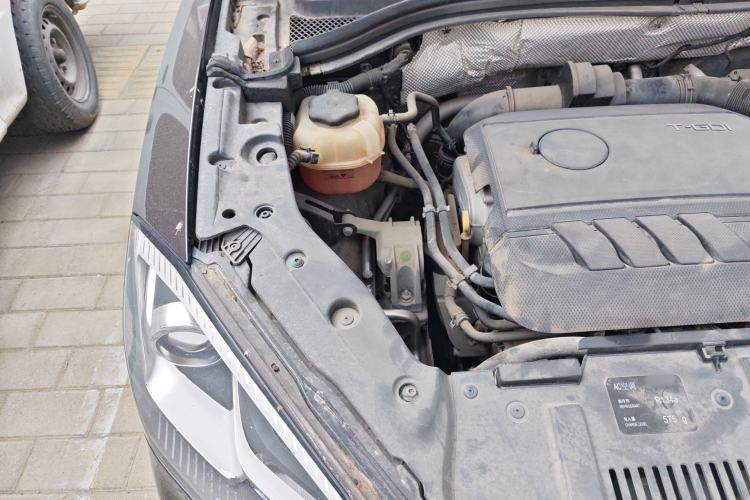 Used BORGWARD BX7 2016 28T Four-Wheel Drive Elite Edition 5 Seats Engine Bay Right