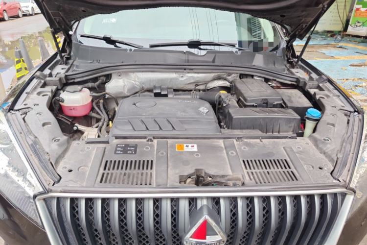Used BORGWARD BX7 2016 28T Two-Wheel Drive Luxury Version 5 Seats Engine Bay