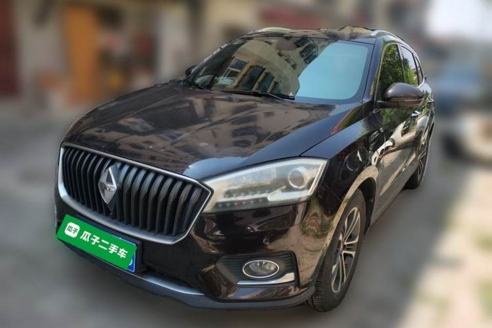 BORGWARD BX7 2016