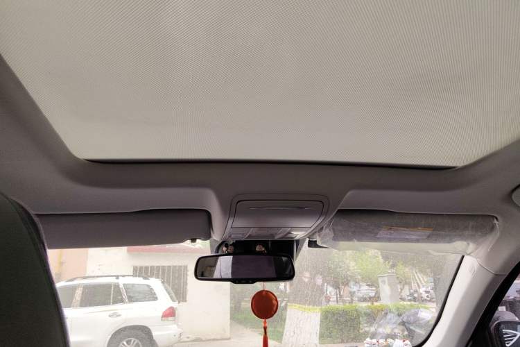 Used BORGWARD BX7 2016 28T Four-Wheel Drive Flagship Version 5 Seats Headliner