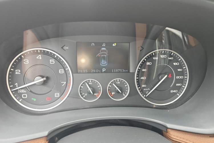 Used BORGWARD BX7 2016 28T Four-wheel Drive Luxury Edition 5 Seats Instrument Cluster