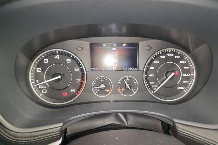 Used BORGWARD BX7 2016 28T Two-Wheel Drive Luxury Version 5 Seats Instrument Cluster
