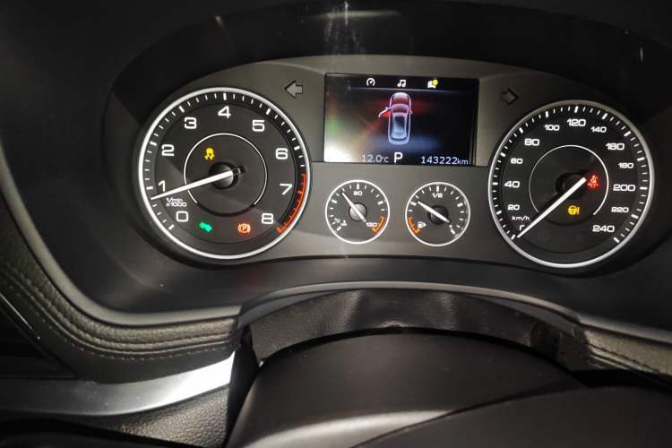 Used BORGWARD BX7 2016 28T Four-wheel Drive Luxury Edition 5 Seats Instrument Cluster