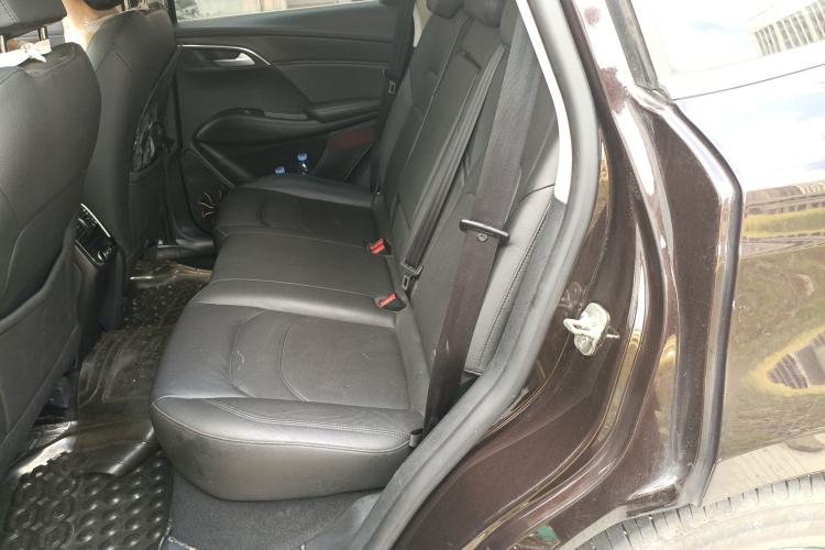 Used BORGWARD BX7 2016 28T 2WD Elite Edition 5-seater Left Rear Seat