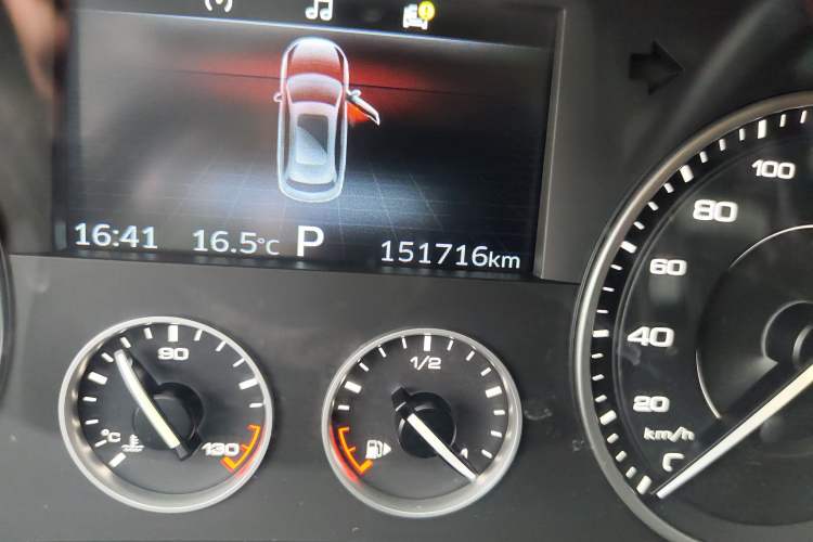 Used BORGWARD BX7 2016 28T Four-wheel Drive Luxury Edition 5 Seats Odometer Close Up