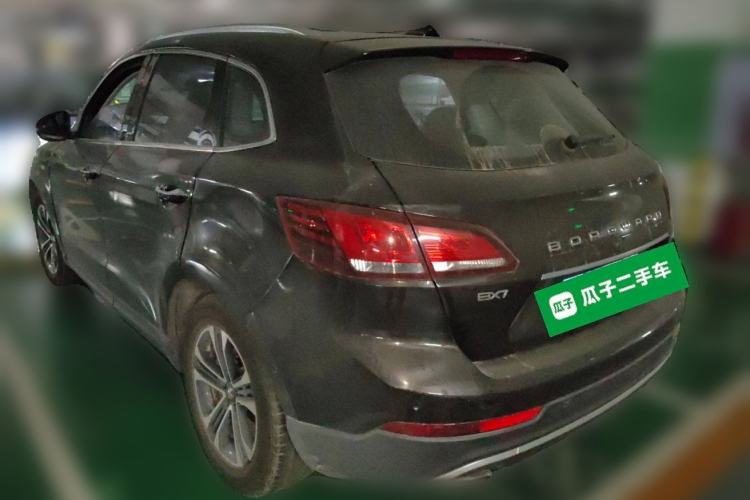 Used BORGWARD BX7 2016 28T Two-Wheel Drive Luxury Version 5 Seats Rear Left 45 Deg