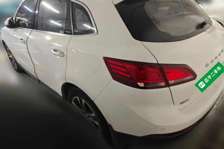Used BORGWARD BX7 2016 28T Two-Wheel Drive Luxury Version 5 Seats Rear Left 45 Deg