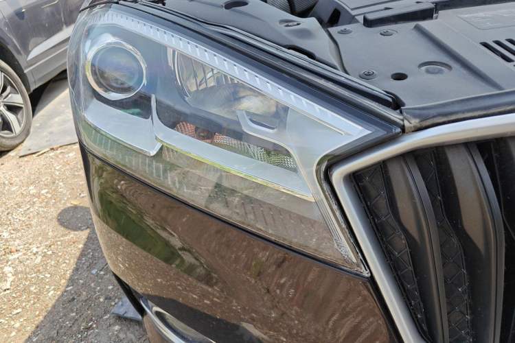 Used BORGWARD BX7 2016 28T 2WD Elite Edition 5-seater Right Front Headlight