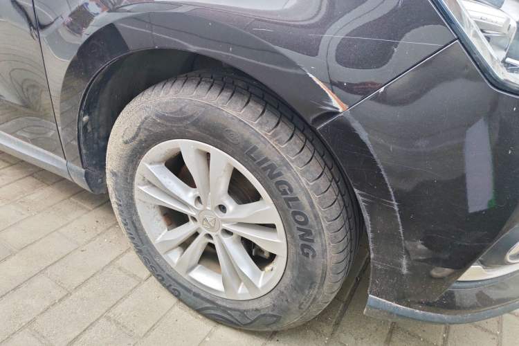 Used BORGWARD BX7 2016 28T Four-Wheel Drive Elite Edition 5 Seats Right Front Wheel Hub