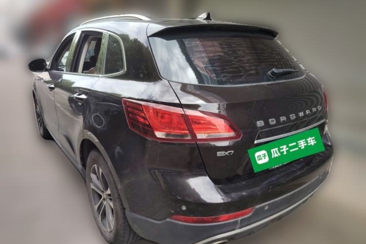 Used BORGWARD BX7 2016 28T Two-Wheel Drive Luxury Version 5 Seats Rear Left 45 Deg