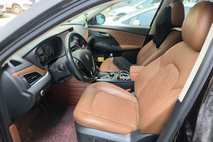 Used BORGWARD BX7 2016 28T Four-Wheel Drive Flagship Version 5 Seats Driver Seat