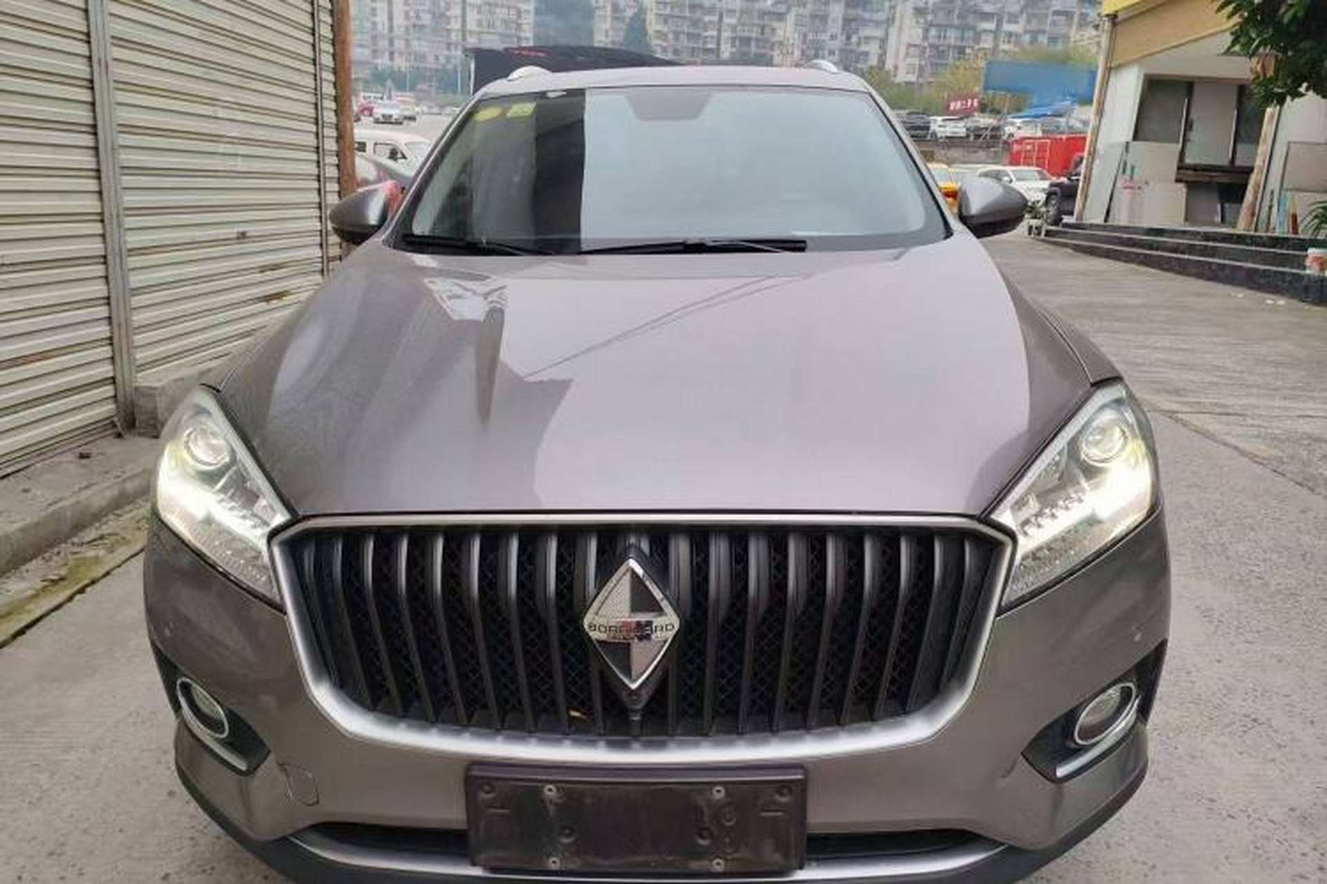 Used BORGWARD BX7 2016 28T Four-wheel Drive Luxury Edition 5 Seats Exterior 1