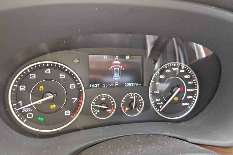 Used BORGWARD BX7 2016 28T Two-Wheel Drive Luxury Version 5 Seats Instrument Cluster