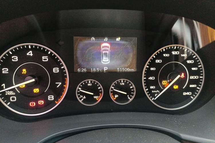 Used BORGWARD BX7 2016 28T Four-wheel Drive Luxury Edition 5 Seats Odometer Close Up