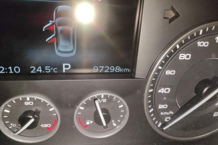 Used BORGWARD BX7 2016 28T Four-Wheel Drive Flagship Version 5 Seats Odometer Close Up